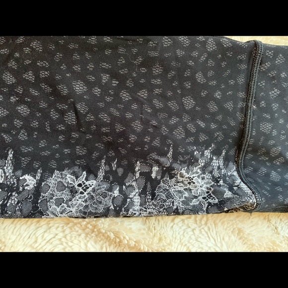 SPECIAL EDITION Lululemon Forster Rohner collab - Picture 3 of 4